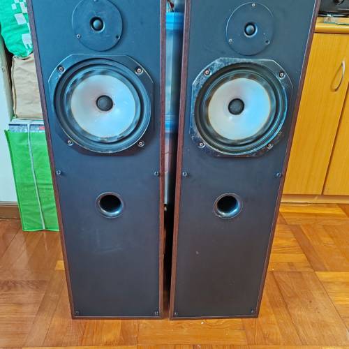 Rogers ls88  8&rdquo;低音 坐地喇叭