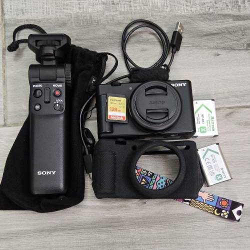 Sony Zv-1f 相機(含128Gb 儲存卡、無 線拍攝手柄、兩粒電池)