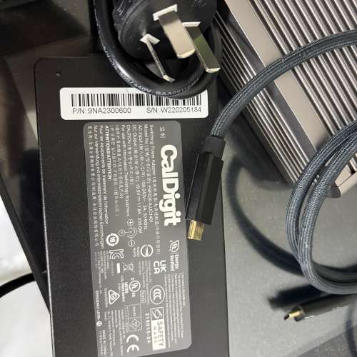 CalDigit TS4