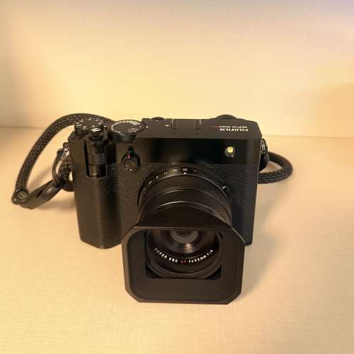 全新未用 Fujifilm GFX100RF 黑色 中片幅相機 + 兩張SD卡 + FORM ROPE 相機繩 有單...