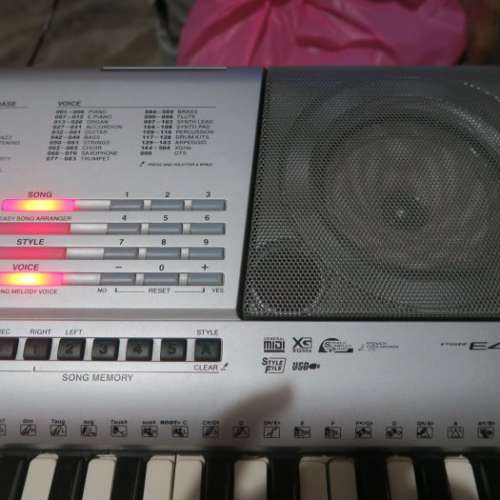 Yamaha e403 手提電子琴