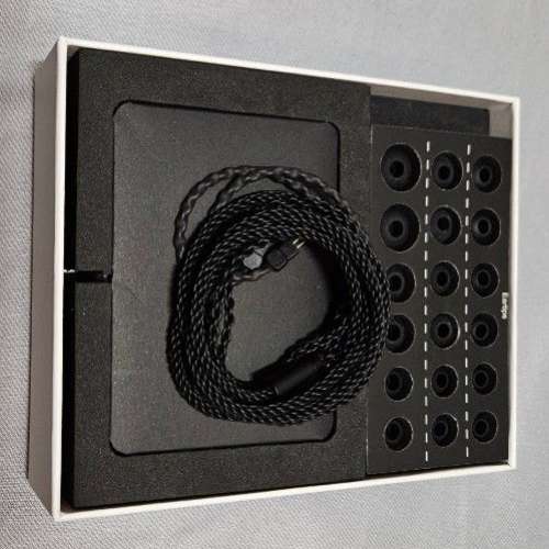 Kontinum Ulim 入耳式耳機