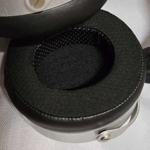 HiFiMan HE400se 平板有線耳機