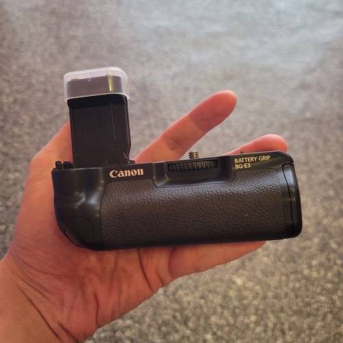 Canon單反400D連kit鏡18-55mm＆Battery Grip BG-E3