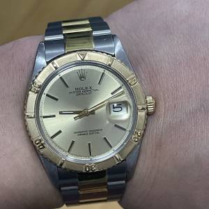 好L靚😂 Rolex 1625 舊裝金鋼爬山虎 可轉動黃金外圈 膠鏡 全自動1570機芯 送代用帶...