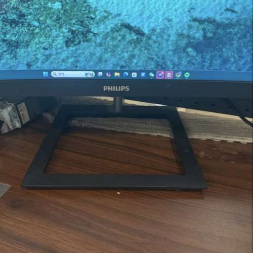 100% WORK PHILIPS 32吋曲面 超廣闊色域的曲面 LCD 顯示器 328E1