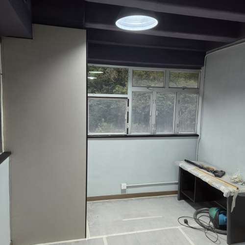 出租葵芳金龍工業中心, 全新裝修向東南山景單位