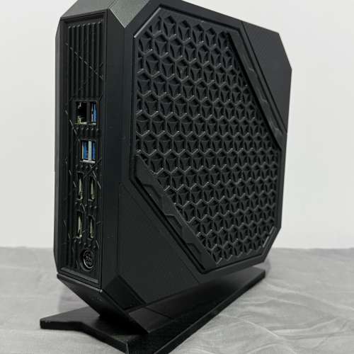 Minisforum HX90G 5900HX RX 6600M 打機 Mini PC