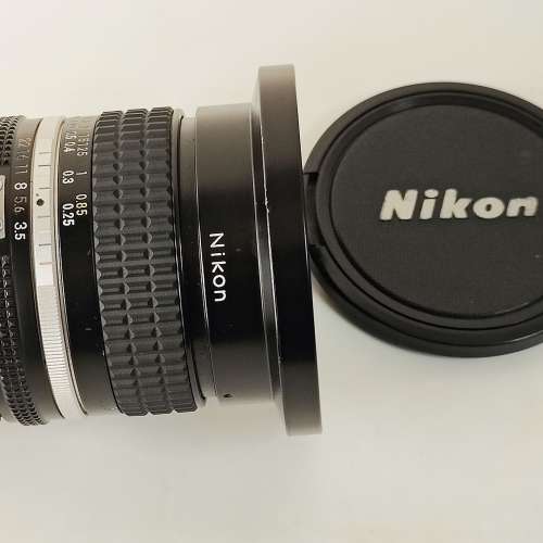 平放Nikon Ais 18mm F3.5 超廣角鏡