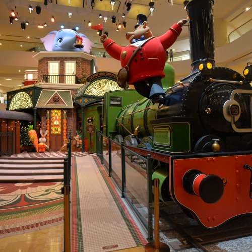 平放Nikon Ais 18mm F3.5 超廣角鏡