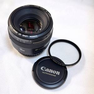 Canon EF 50mm f/1.4 USM