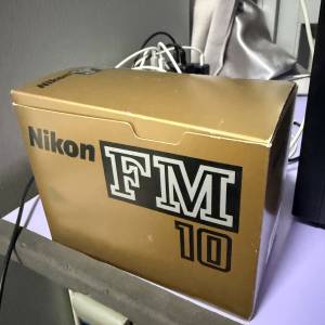 Nikon FM10