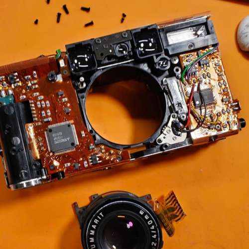 Repair Cost Checking For Leica Minilux Summarit 40mm f/2.4 Lens Cleaning / E02