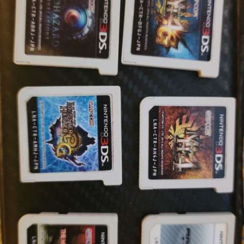日版 Nintendo 3DS 遊戲機連 6隻遊戲 [只玩正版無改機]  物超所值！