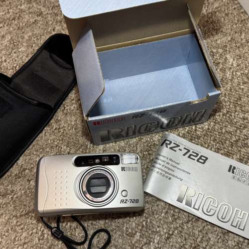 極罕有，幾乎全新理光 Ricoh rz728 菲林相機傻瓜機