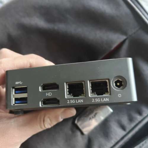 迷你電腦AMD 6800U es + 32GB DDR5 Ram