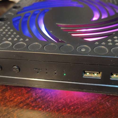 Xbox Series X 主機專用散熱風扇，RGB 燈效，附防塵套和濾網，低噪音，3 檔風速