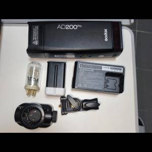 Godox 神牛AD200 Pro