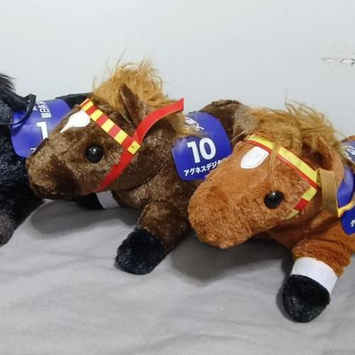 日本賽馬公仔（大隻30cm)不散賣