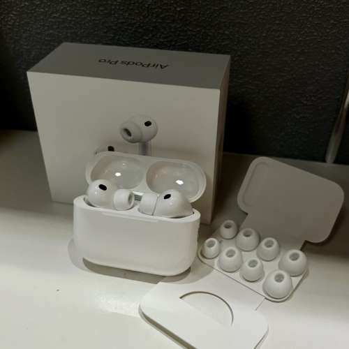 出售二手AirPods pro 3