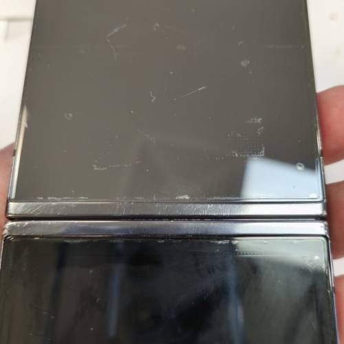 Samsung Galaxy z flip 5  8+512g