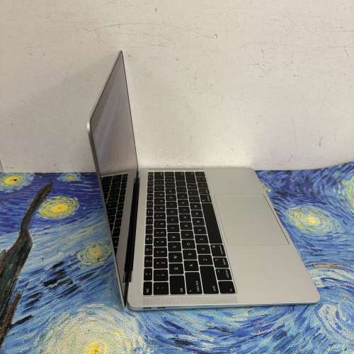 (超抵用 MacBookAir❤️&zwj;🔥）Apple Macbook air/13寸Retina i5 CPU /16GB Ram/512...