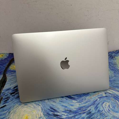 (超抵用 MacBookAir❤️&zwj;🔥）Apple Macbook air/13寸Retina i5 CPU /16GB Ram/512...