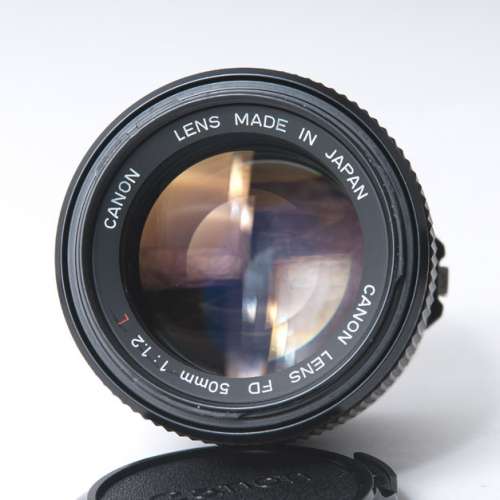 Canon New FD 50mm f/1.2L 紅圈｜Clean glass 無霉無霧｜Aperture snappy｜Hood+Cap...