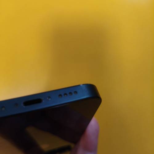 iPhone 13 mini 128 GB 100% 電池壽命