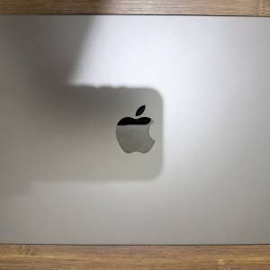 Apple MacBook Pro M5 - 14寸 太空黑 16G/512G