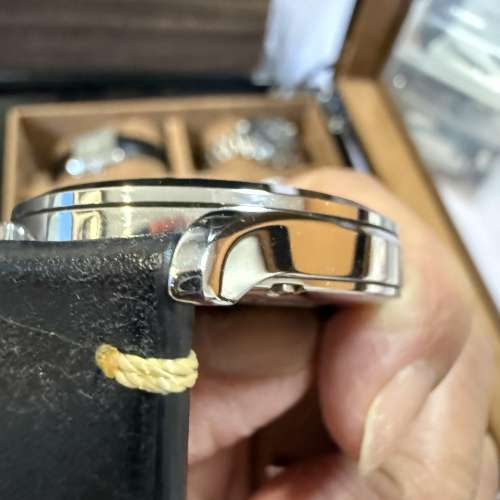 louis erard regulator 三針一線