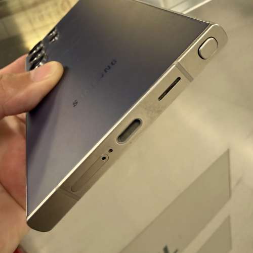 Samsung Galaxy S24 Ultra 512gb紫色鈦金屬，港行雙卡極新，冇修冇拆，所有功能正常...