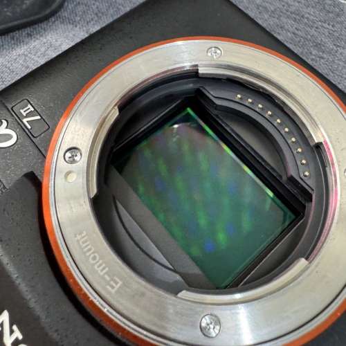 賣Sony &alpha;7m2 & 2070 f4 不散賣