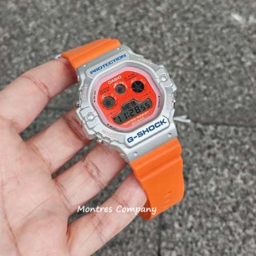 Montres Company 香港註冊公司(33年老店) 卡西歐 CASIO G-SHOCK DW-5900EU-8A4 10年...