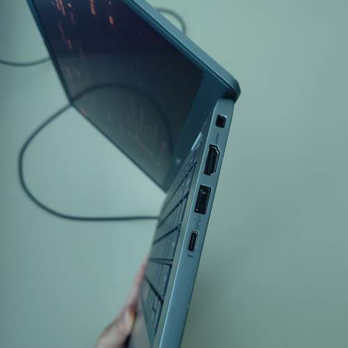 Dell latitude 7330 intel i5 1245U