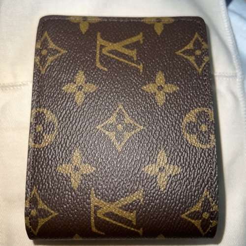 LV Wallet M60895