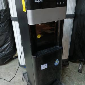 8成新Bonaqua飛雪座地式水機