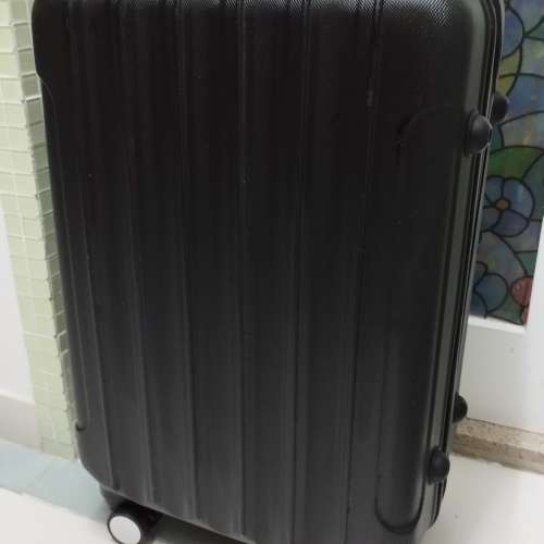 24吋黑色萬向輪旅行箱喼25kg all direction luggage suitcase