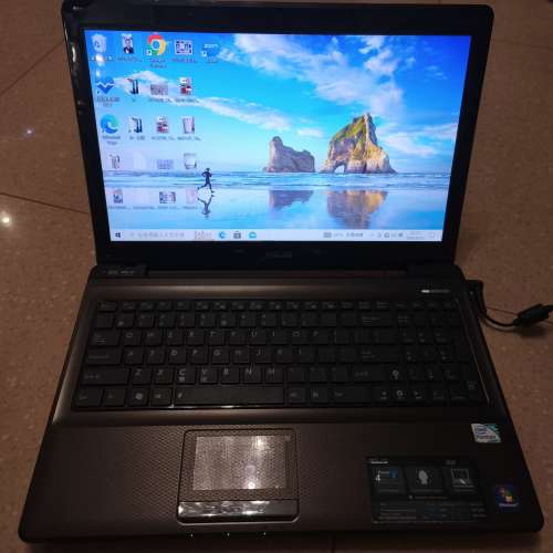 ASUS