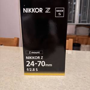 Nikon z24-70mm f2.8 95%新