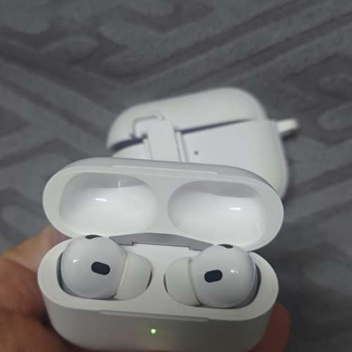 98%極新 Airpods Pro 2（ 超級新，用唔超過20次）
