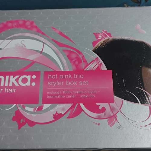 Amika Hot Pink Trio 風筒（ 擺多過用， 手柄有少少黐立立）