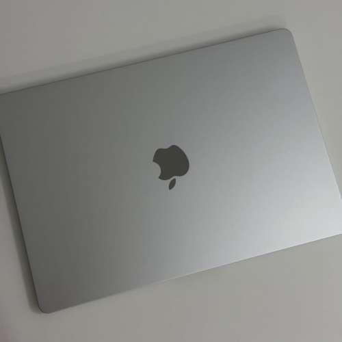 使用不到1個月Apple MacBook Air 13吋 M4 16GB 256GB sky blue