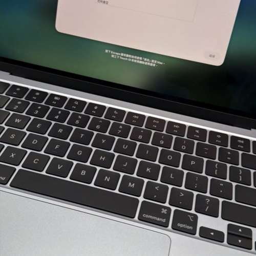 使用不到1個月Apple MacBook Air 13吋 M4 16GB 256GB sky blue