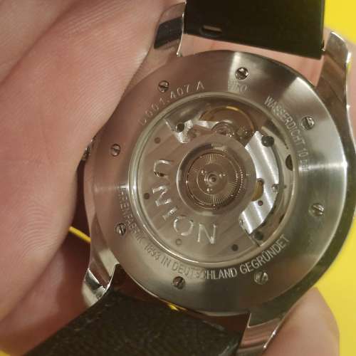 Union Glash&uuml;tte(宇聯表), 具體型號為 Viro Date自動機械 手錶