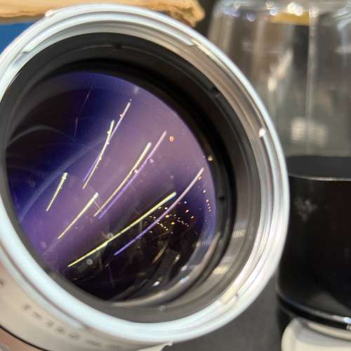 Hasselblad Carl Zeiss Sonnar 150mm F4 C silver Lens with hood and box