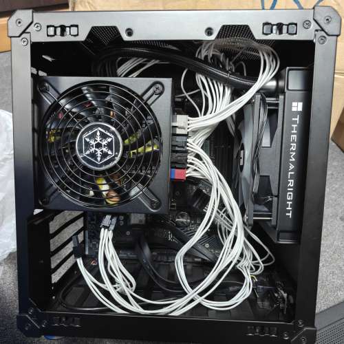 R7 8700F + ASRock B650M PG Lightning WiFi + SilverStone SX500-LG +JONSBO C6