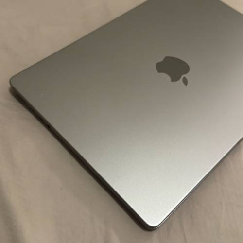 Apple MacBook Pro 14-inch (2023) M2 Max 64GB  (With Apple Care)