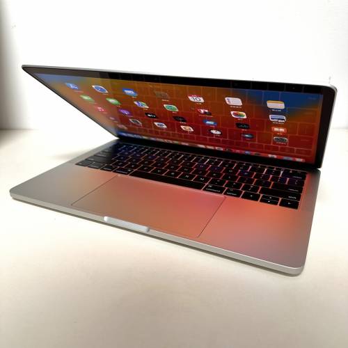 MacBook Pro 13&lsquo;&rsquo;吋 2K識別率 16G RAM 256G SSD  i5 retina手提電腦二手文書型筆...