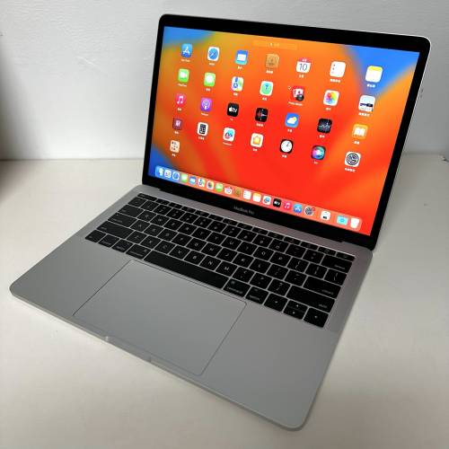 MacBook Pro 13&lsquo;&rsquo;吋 2K識別率 16G RAM 256G SSD  i5 retina手提電腦二手文書型筆...